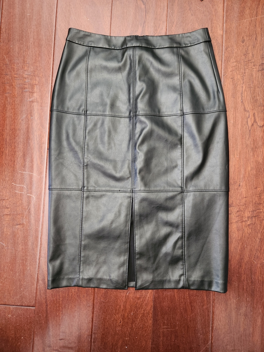 White House Black Market Black Faux Leather Panel Pencil Skirt